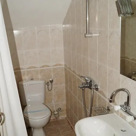 Rai Hotel 3*