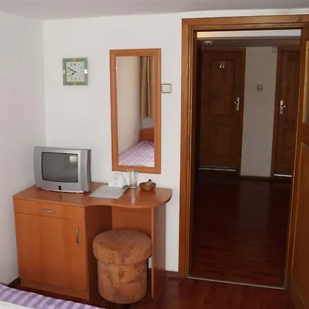 Rai Hotel 3*